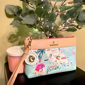 Spartina 449 Florida Scout Wristlet NWT
